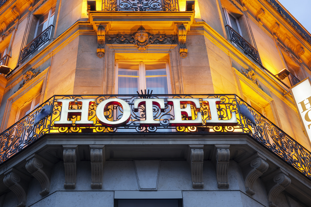 Buy or sell a hotel in France