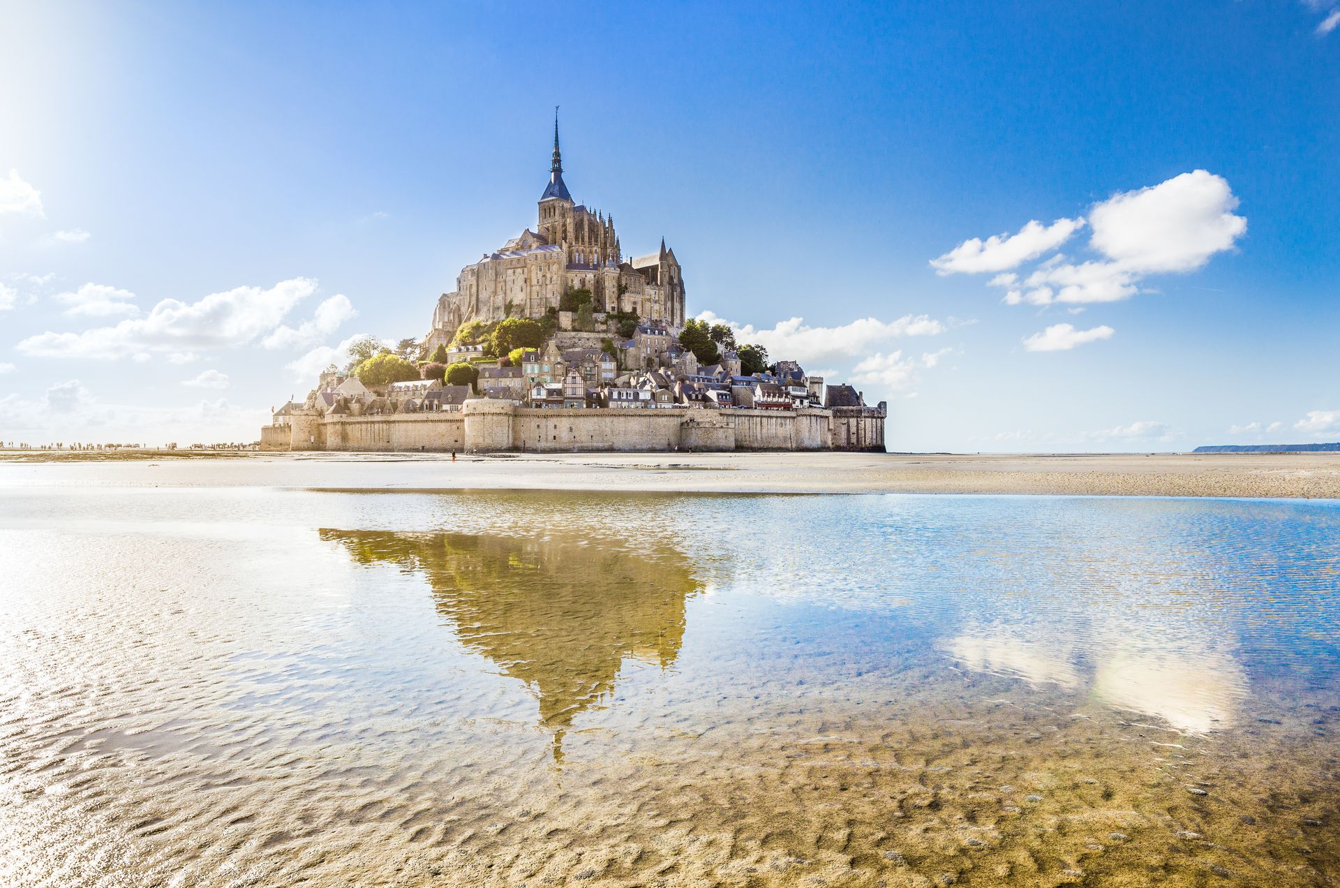 Normandie: Riche en histoire, clientèle diversifiée, paysages variés et impressionnants