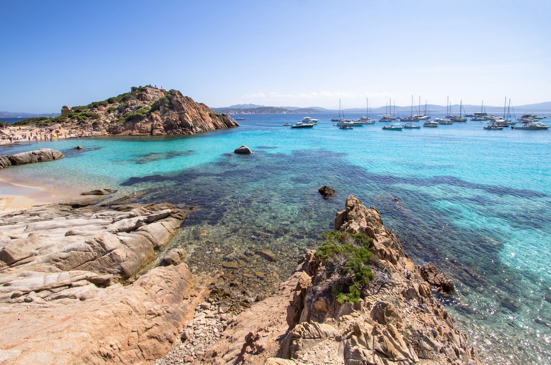 Bretagne: Paysages spectaculaires, destination de vacances favorite pour de nombreux Français et étrangers